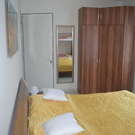 Apartman Karolina *