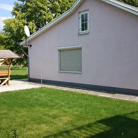 Apartman Karolina 帕廷斯