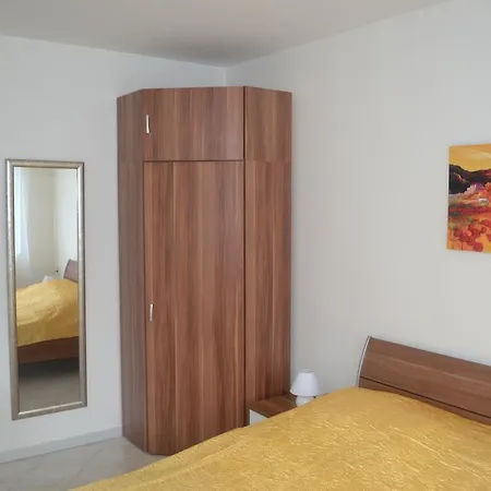Apartman Karolina 公寓 帕廷斯